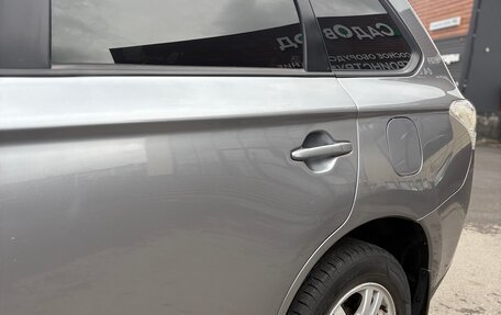 Mitsubishi Outlander III рестайлинг 3, 2012 год, 989 999 рублей, 11 фотография