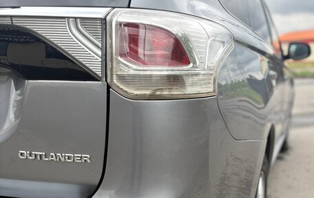 Mitsubishi Outlander III рестайлинг 3, 2012 год, 989 999 рублей, 19 фотография