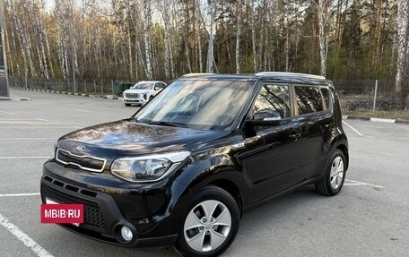 KIA Soul II рестайлинг, 2014 год, 1 490 000 рублей, 3 фотография