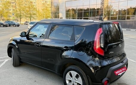 KIA Soul II рестайлинг, 2014 год, 1 490 000 рублей, 9 фотография