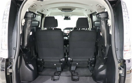 Toyota Voxy III, 2016 год, 1 830 000 рублей, 10 фотография