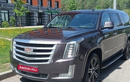 Cadillac Escalade IV, 2016 год, 4 200 000 рублей, 1 фотография