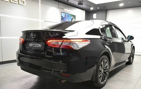 Toyota Camry, 2019 год, 2 380 000 рублей, 7 фотография