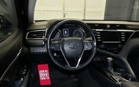 Toyota Camry, 2019 год, 2 380 000 рублей, 14 фотография