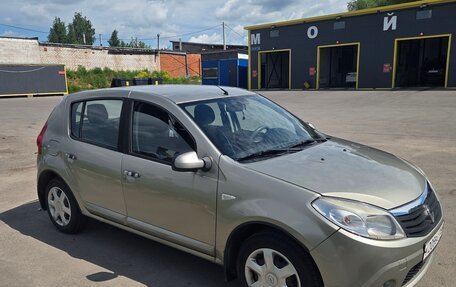 Renault Sandero I, 2010 год, 600 000 рублей, 3 фотография