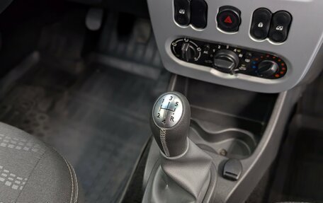 Renault Sandero I, 2014 год, 680 000 рублей, 24 фотография