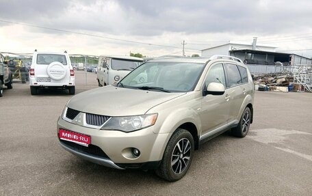 Mitsubishi Outlander III рестайлинг 3, 2008 год, 920 000 рублей, 1 фотография