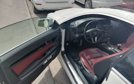 Mercedes-Benz E-Класс, 2012 год, 1 200 000 рублей, 5 фотография