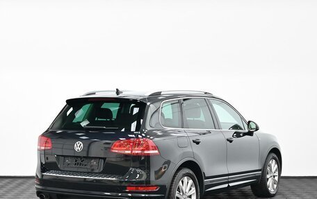Volkswagen Touareg III, 2014 год, 2 105 000 рублей, 2 фотография