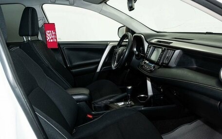 Toyota RAV4, 2019 год, 2 720 000 рублей, 6 фотография