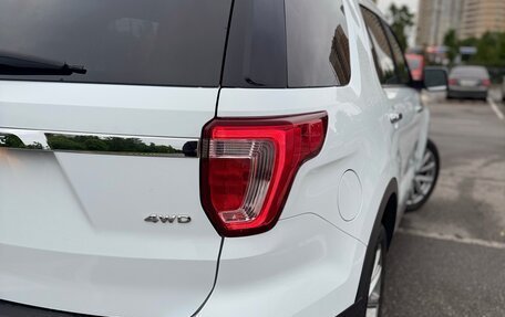 Ford Explorer VI, 2018 год, 3 390 000 рублей, 6 фотография