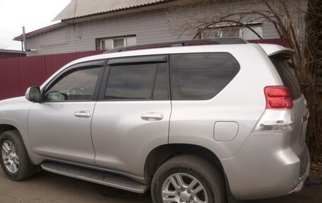 Toyota Land Cruiser Prado 150 рестайлинг 2, 2012 год, 2 700 000 рублей, 4 фотография