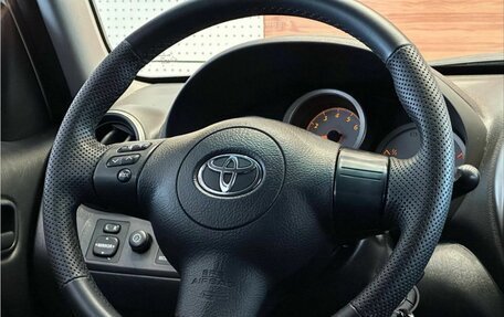 Toyota RAV4, 2003 год, 1 099 000 рублей, 10 фотография