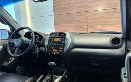 Toyota RAV4, 2003 год, 1 099 000 рублей, 9 фотография