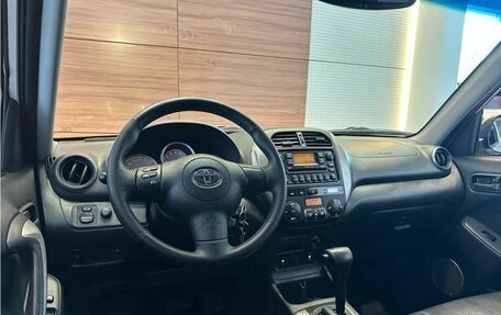 Toyota RAV4, 2003 год, 1 099 000 рублей, 7 фотография