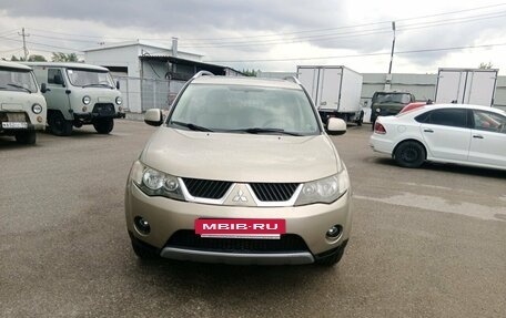 Mitsubishi Outlander III рестайлинг 3, 2008 год, 920 000 рублей, 3 фотография