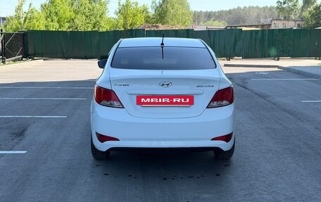 Hyundai Solaris II рестайлинг, 2015 год, 635 000 рублей, 6 фотография