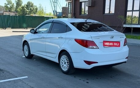 Hyundai Solaris II рестайлинг, 2015 год, 635 000 рублей, 7 фотография