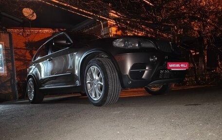 BMW X5, 2011 год, 1 400 000 рублей, 2 фотография