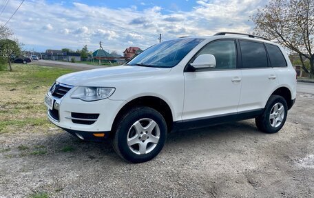 Volkswagen Touareg III, 2008 год, 1 380 000 рублей, 2 фотография