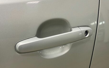 Toyota Matrix, 2002 год, 426 000 рублей, 15 фотография