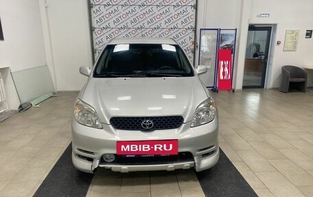 Toyota Matrix, 2002 год, 426 000 рублей, 2 фотография
