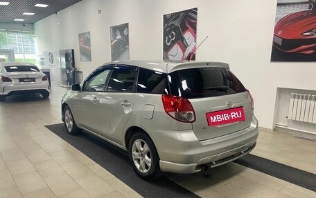 Toyota Matrix, 2002 год, 426 000 рублей, 9 фотография