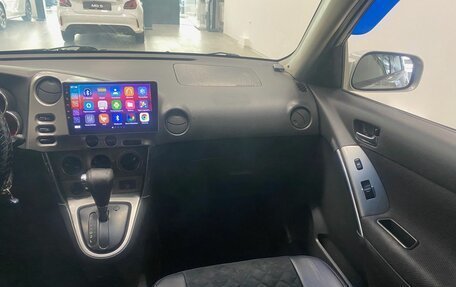 Toyota Matrix, 2002 год, 426 000 рублей, 24 фотография