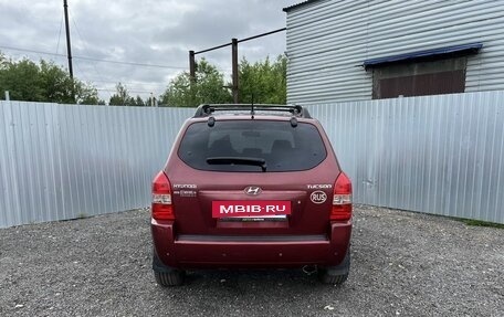 Hyundai Tucson III, 2005 год, 645 000 рублей, 4 фотография
