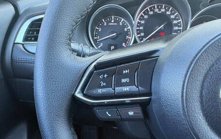 Mazda 6, 2017 год, 1 750 000 рублей, 23 фотография