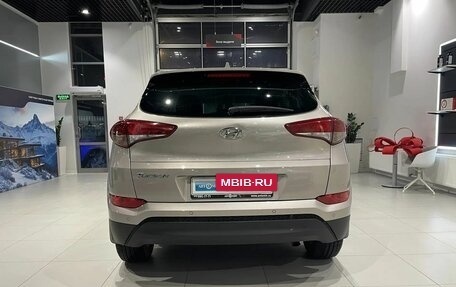 Hyundai Tucson III, 2018 год, 2 220 000 рублей, 5 фотография
