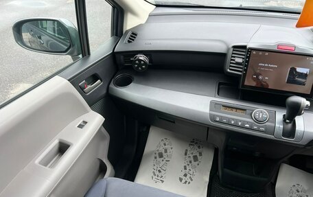 Honda Freed I, 2008 год, 959 000 рублей, 14 фотография