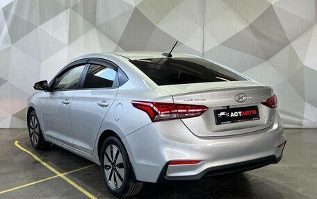 Hyundai Solaris II рестайлинг, 2017 год, 1 150 000 рублей, 4 фотография