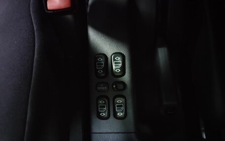 Mercedes-Benz A-Класс, 2000 год, 399 000 рублей, 17 фотография