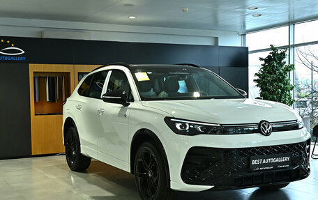 Volkswagen Tiguan, 2026 год, 4 550 000 рублей, 2 фотография