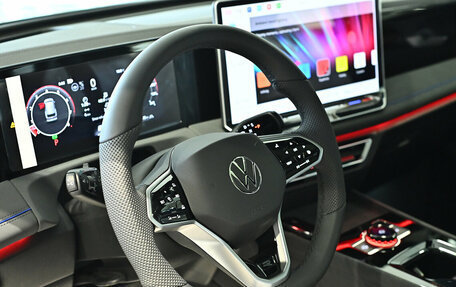 Volkswagen Tiguan, 2026 год, 4 550 000 рублей, 29 фотография