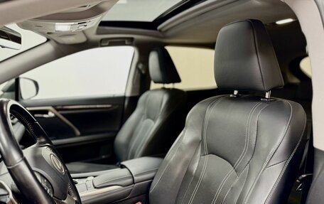 Lexus RX IV рестайлинг, 2019 год, 5 456 000 рублей, 13 фотография