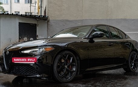 Alfa Romeo Giulia II, 2019 год, 3 400 000 рублей, 11 фотография