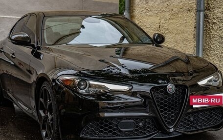 Alfa Romeo Giulia II, 2019 год, 3 400 000 рублей, 9 фотография