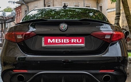 Alfa Romeo Giulia II, 2019 год, 3 400 000 рублей, 15 фотография