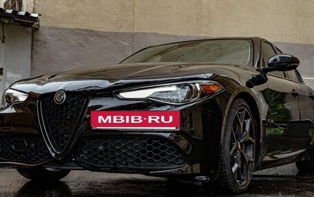 Alfa Romeo Giulia II, 2019 год, 3 400 000 рублей, 10 фотография