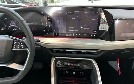 Audi Q5, 2025 год, 8 400 000 рублей, 15 фотография