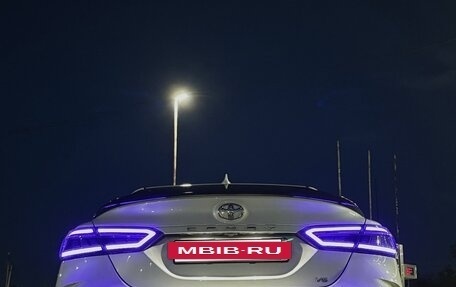 Toyota Camry, 2020 год, 3 500 000 рублей, 2 фотография