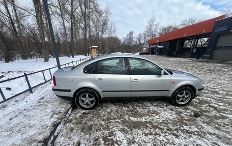 Volkswagen Passat B5+ рестайлинг, 1997 год, 310 000 рублей, 3 фотография