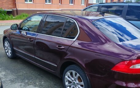 Skoda Superb III рестайлинг, 2010 год, 950 000 рублей, 7 фотография