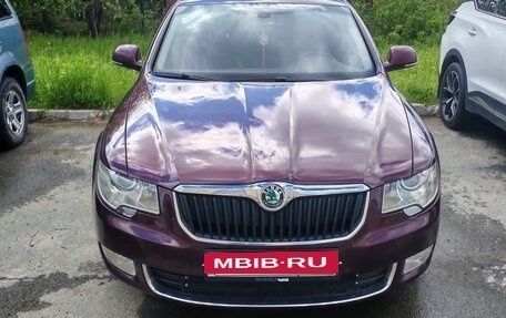 Skoda Superb III рестайлинг, 2010 год, 950 000 рублей, 4 фотография
