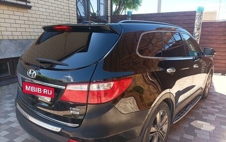 Hyundai Santa Fe III рестайлинг, 2014 год, 2 450 000 рублей, 2 фотография