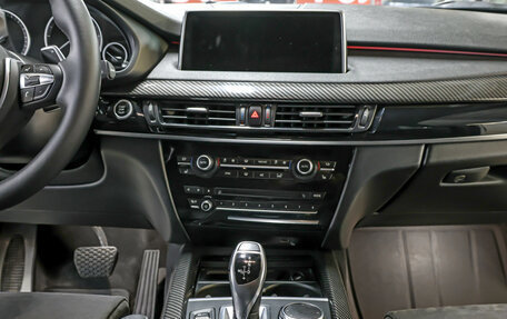 BMW X5, 2017 год, 3 800 000 рублей, 16 фотография
