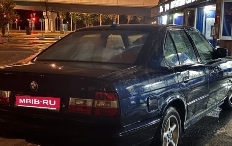 BMW 5 серия, 1990 год, 315 000 рублей, 3 фотография