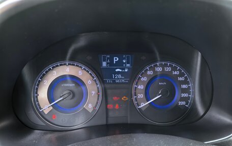Hyundai Solaris II рестайлинг, 2015 год, 1 095 000 рублей, 14 фотография